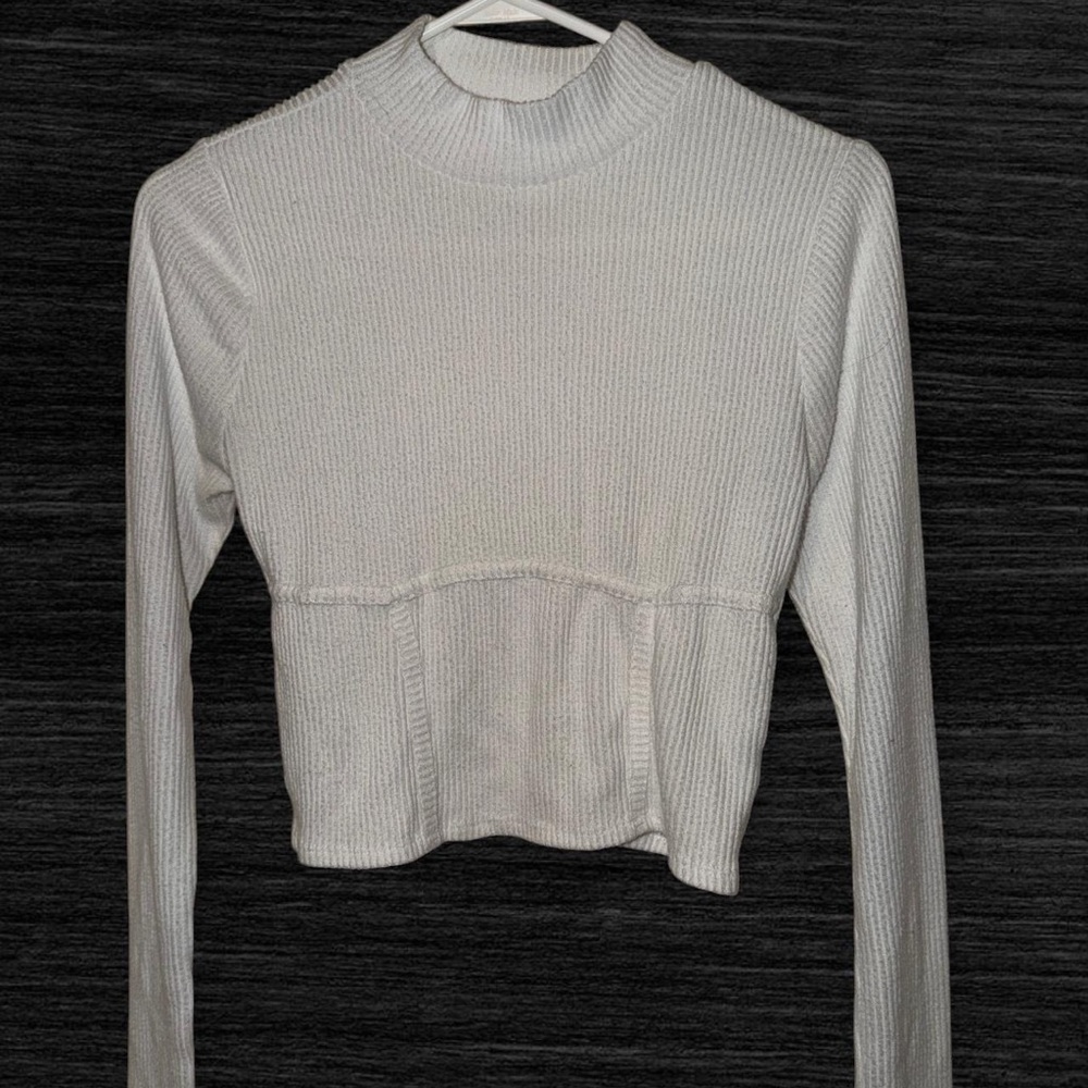 Pacsun white long sleeve top